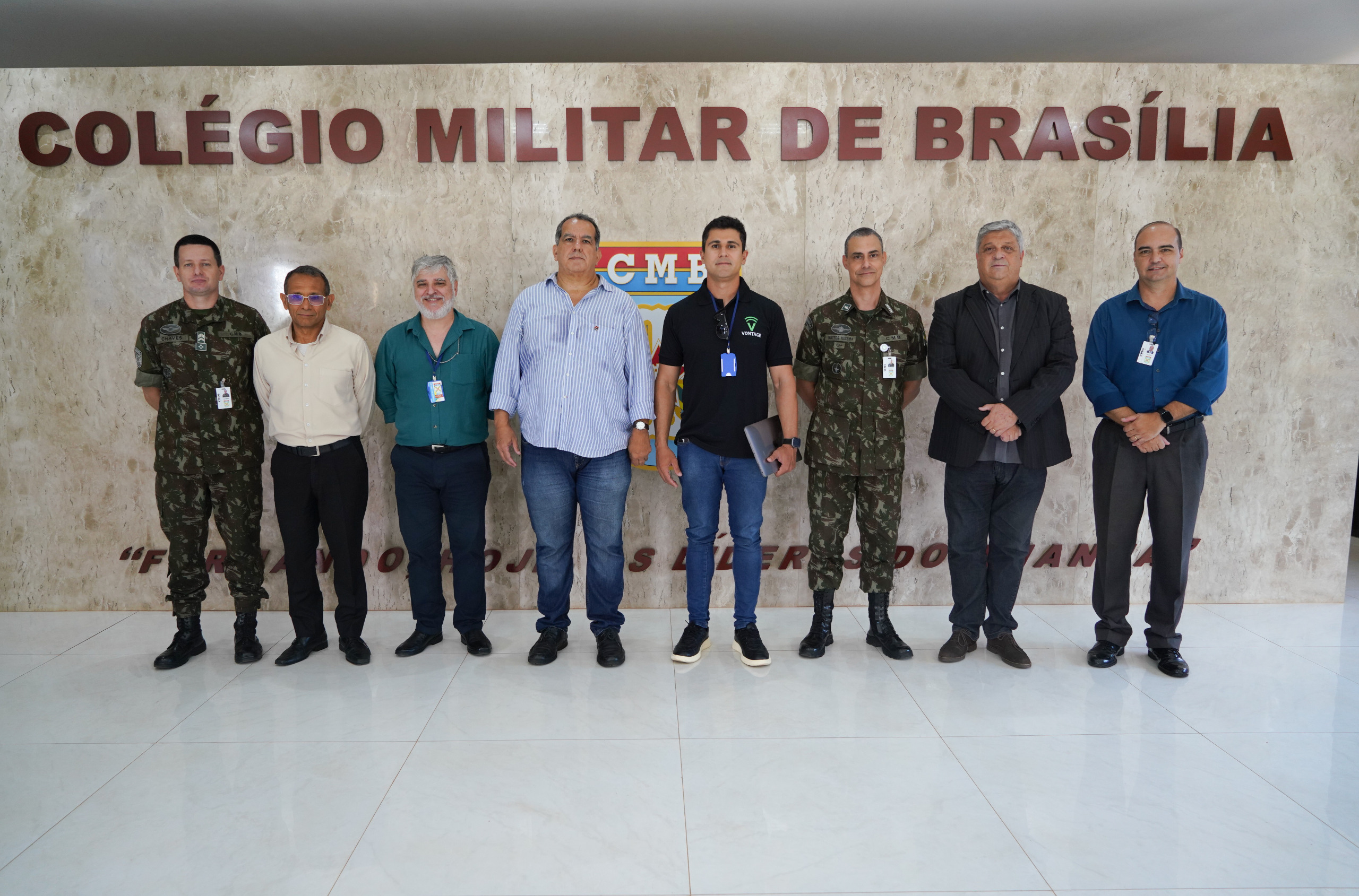 Doação Quadro de Aviso Digital